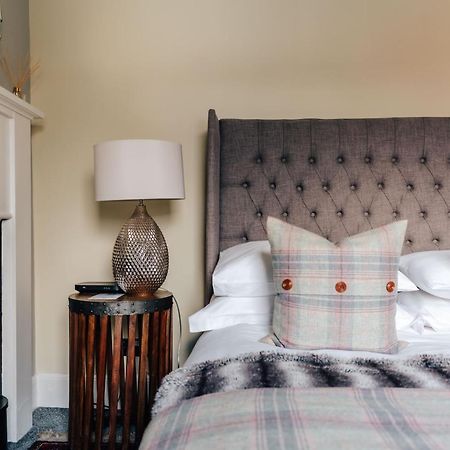 Luxury Inverness Central Apartment Private Parking Esterno foto