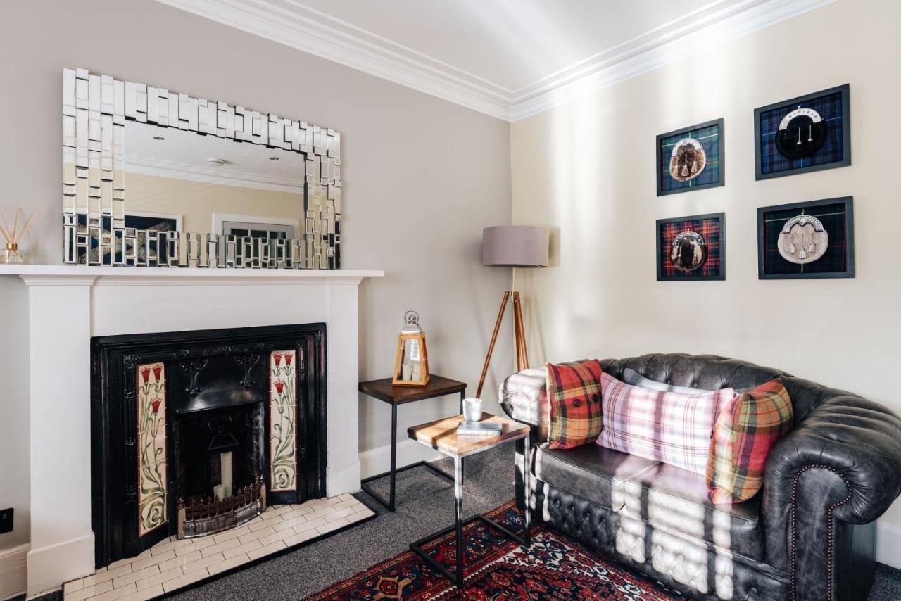 Luxury Inverness Central Apartment Private Parking Esterno foto