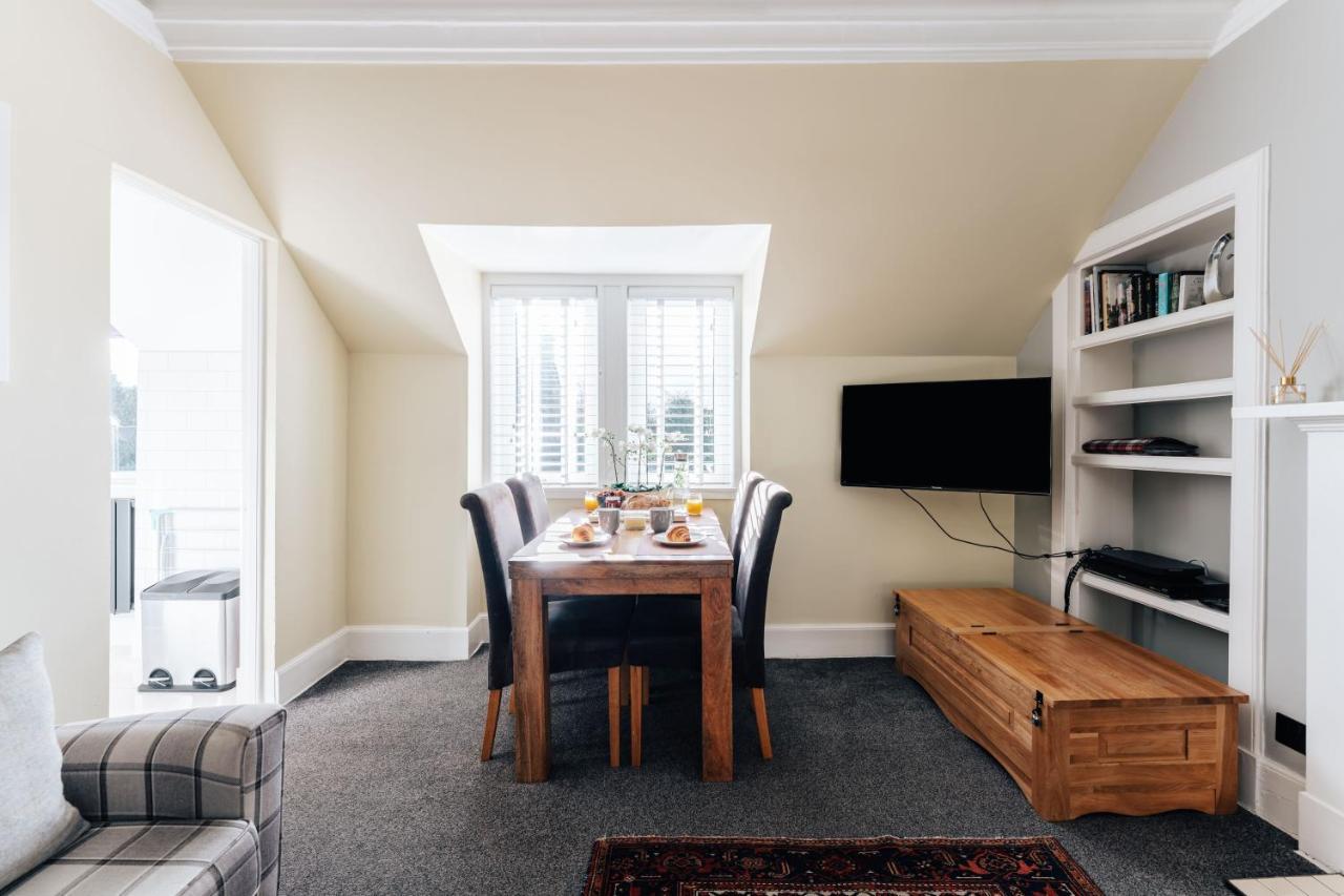 Luxury Inverness Central Apartment Private Parking Esterno foto